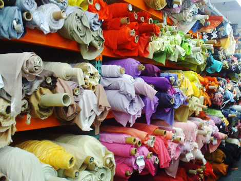 Vải tồn kho