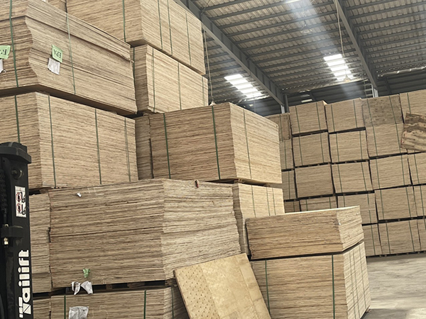 Ván ép Sofa Carb P2/ E2