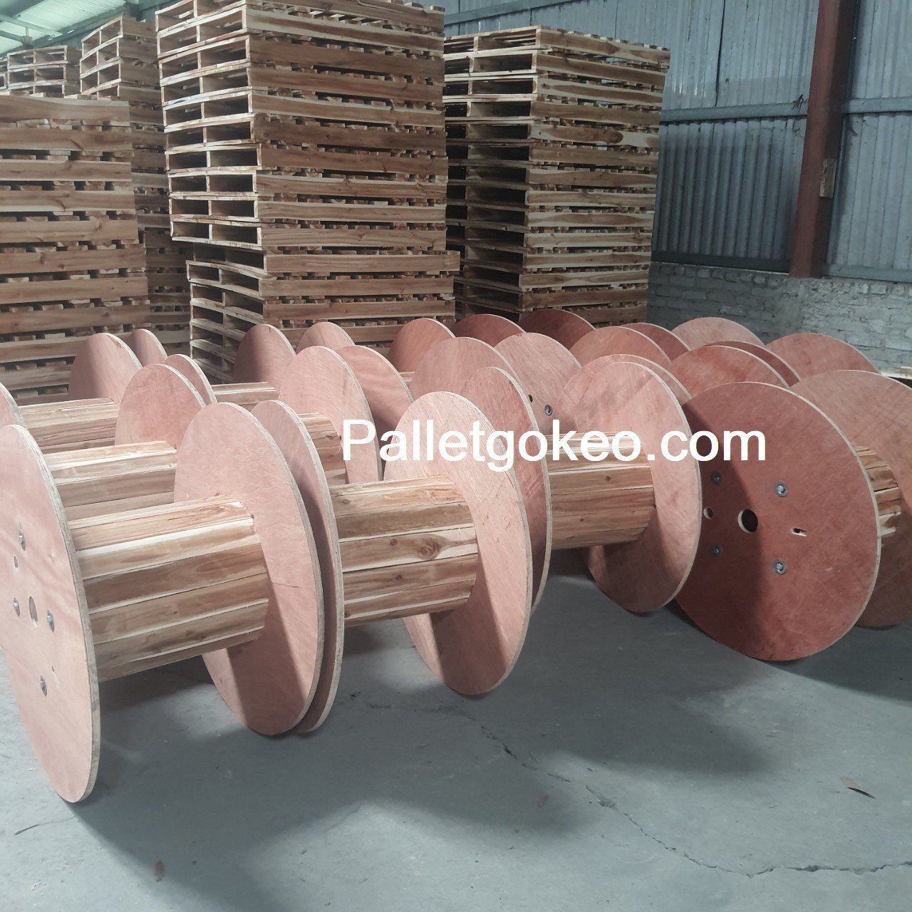 Bobbin gỗ dán