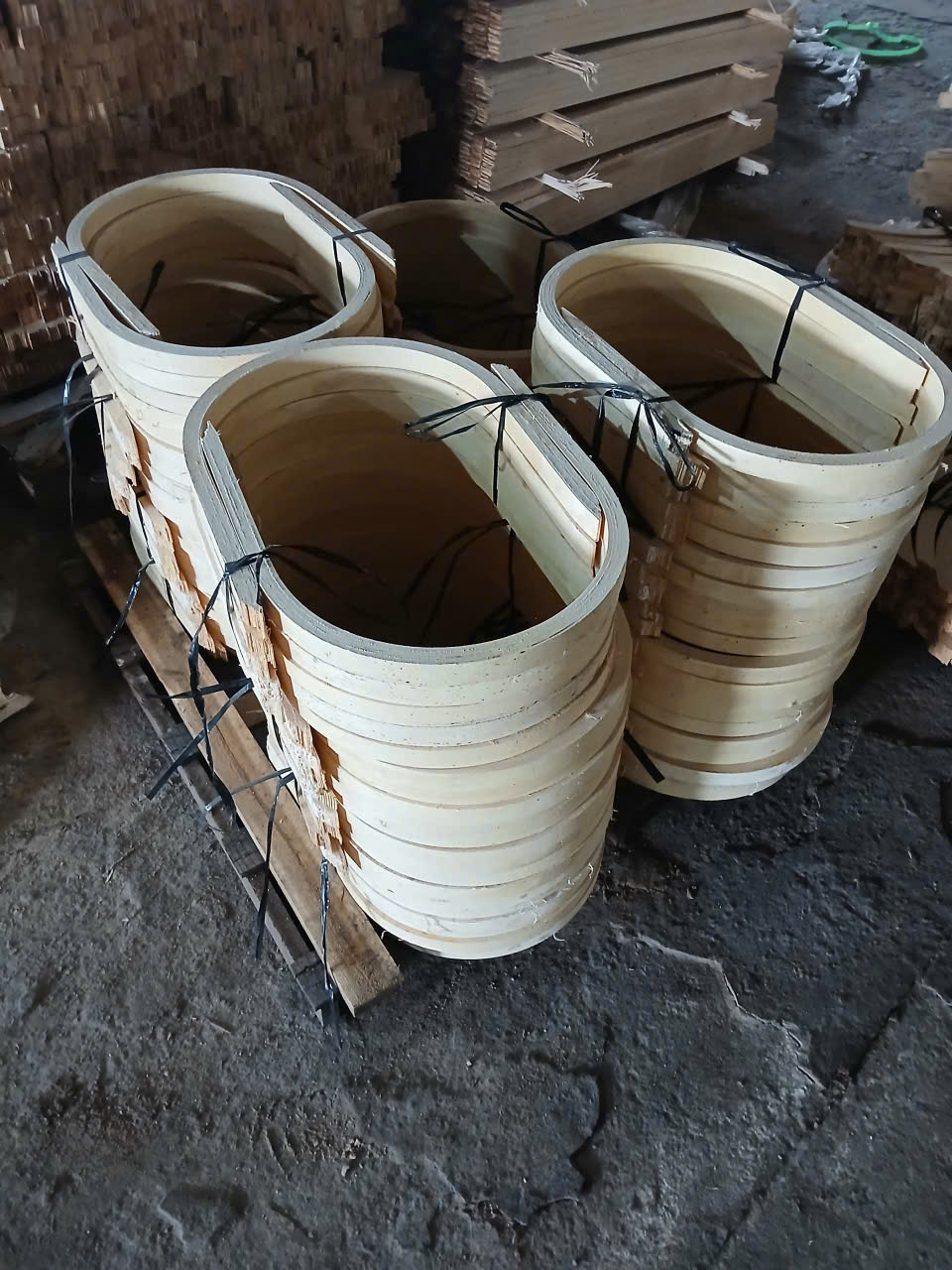 Ván ép chữ U