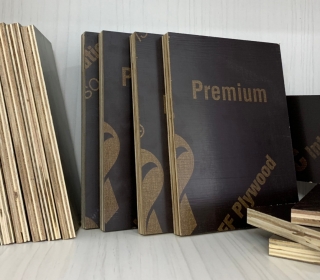 Ván ép phủ phim LTC Premium 18mm