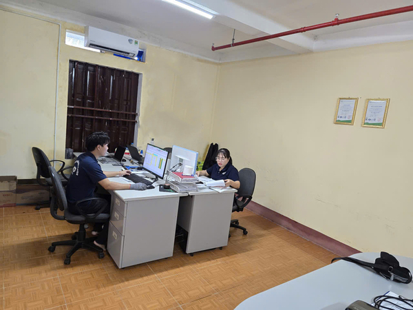 Văn phòng, nhà xưởng H&D Plastic