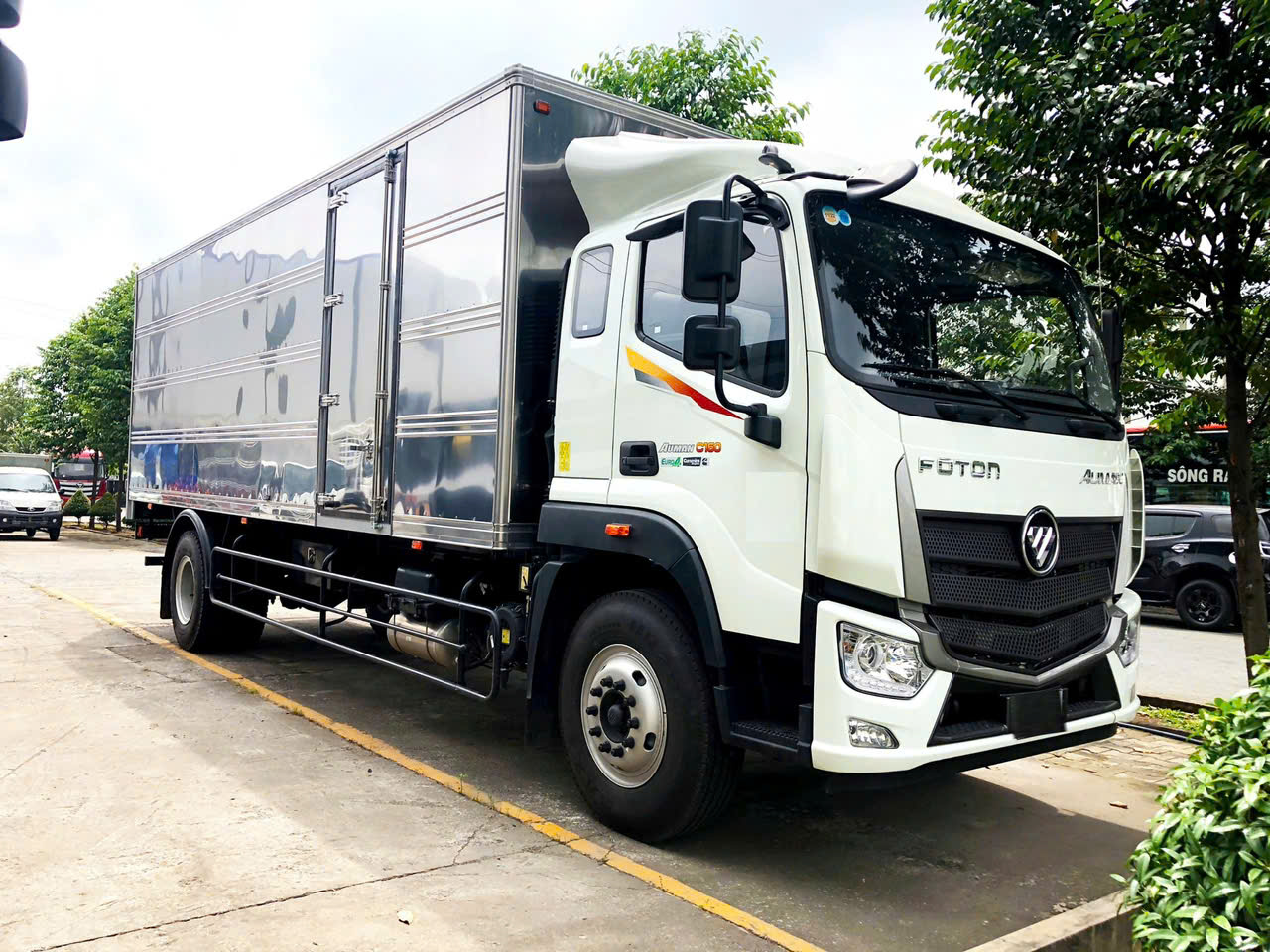 Vận tải hàng hóa