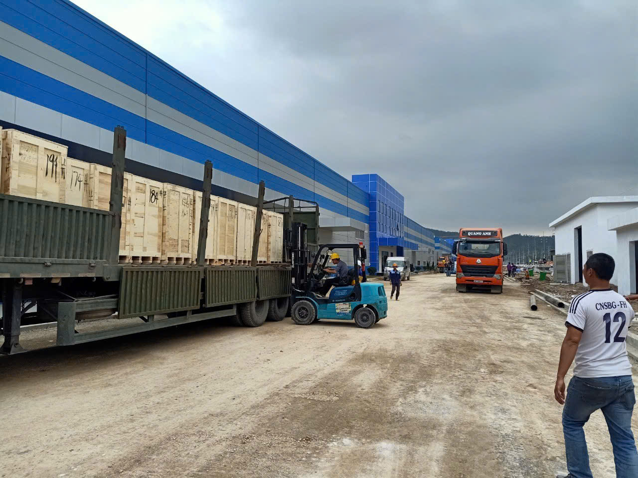 Vận tải hàng hóa