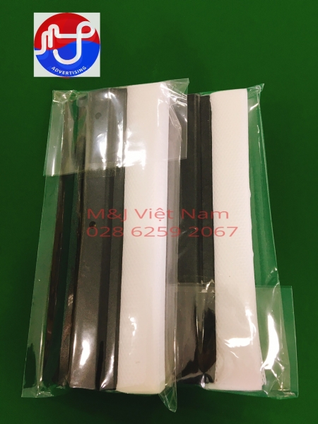 Vật tư ngành quảng cáo