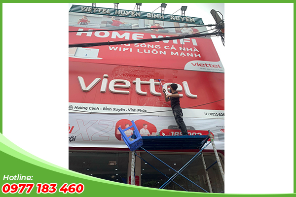 Vệ sinh tòa nhà