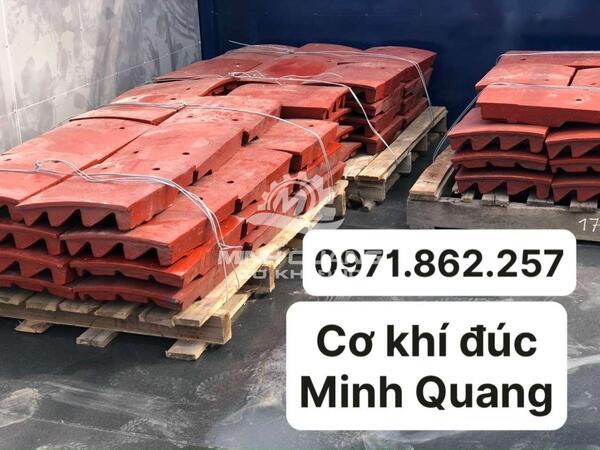 Tấm ốp phản kích