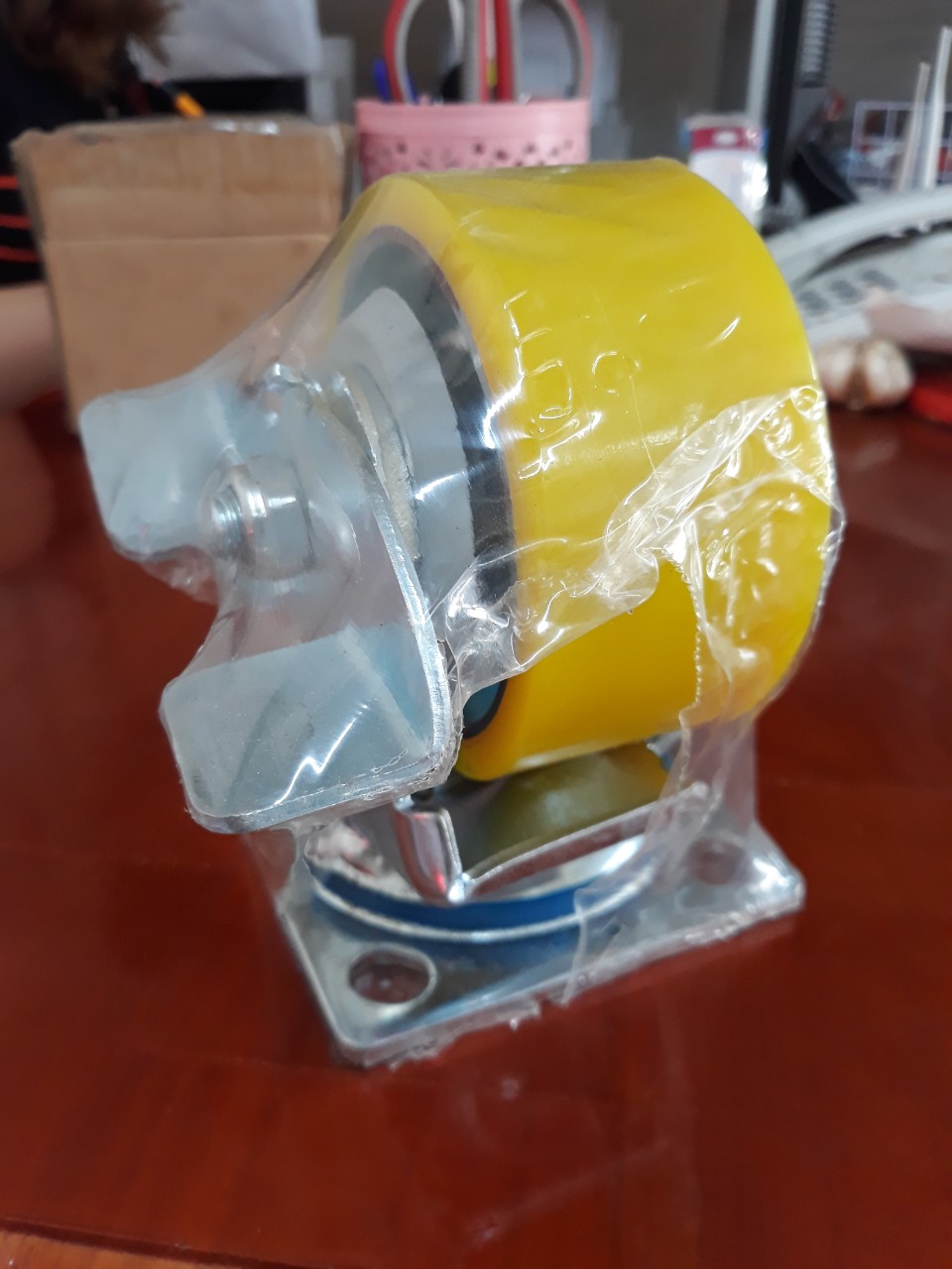 Càng K xoay có thắng