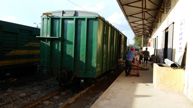 Vận chuyển chuyên tuyến Giáp Bát - Sóng Thần và ngược lại