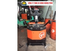 Xe nâng điện bán tự động