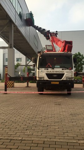 Xe vệ sinh nhà máy Sam Sung