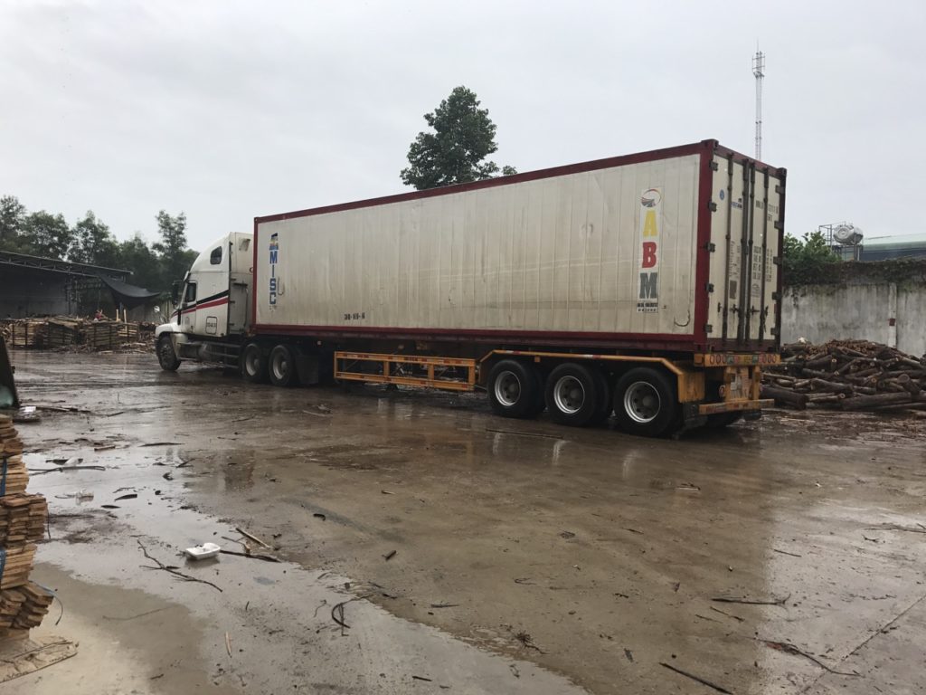 Xe vận chuyển gỗ xẻ sấy