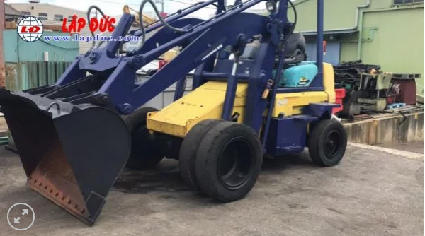 Xe xúc nâng Komatsu