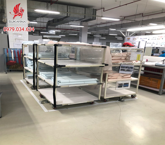 Xe đẩy hàng lắp ráp