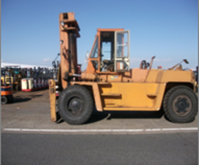 Xe nâng Komatsu