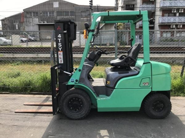 Xe nâng Mitsubishi 2 tấn cũ FD20NT