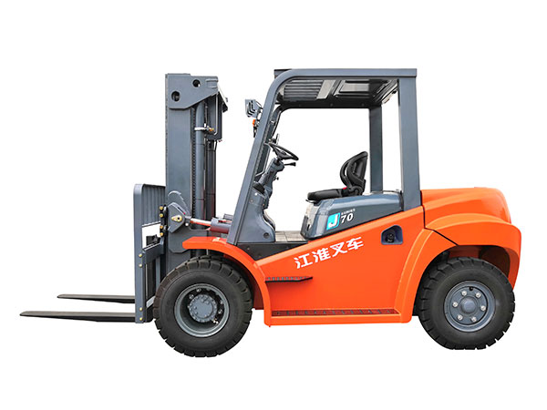 Xe nâng dầu 5 - 12 tấn
