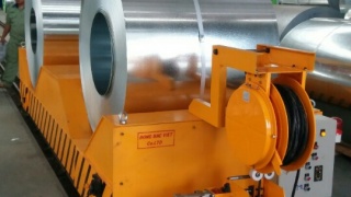 Xe rùa chở cuộn Tole