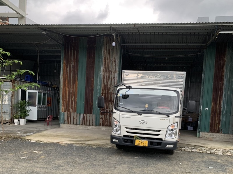 Xe tải chở hàng Đà Nẵng - Hà Nội