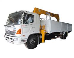 Xe tải cẩu