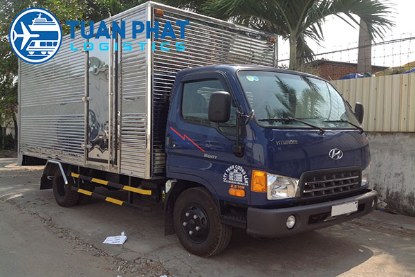 Xe tải chở 2.5 tấn