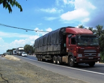 Vận chuyển xi măng, sắt thép
