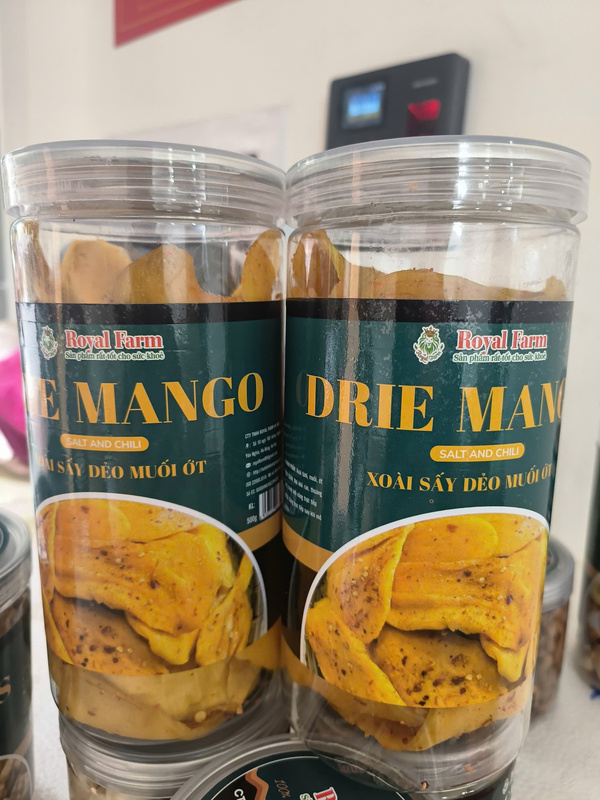 Xoài sấy dẻo muối ớt