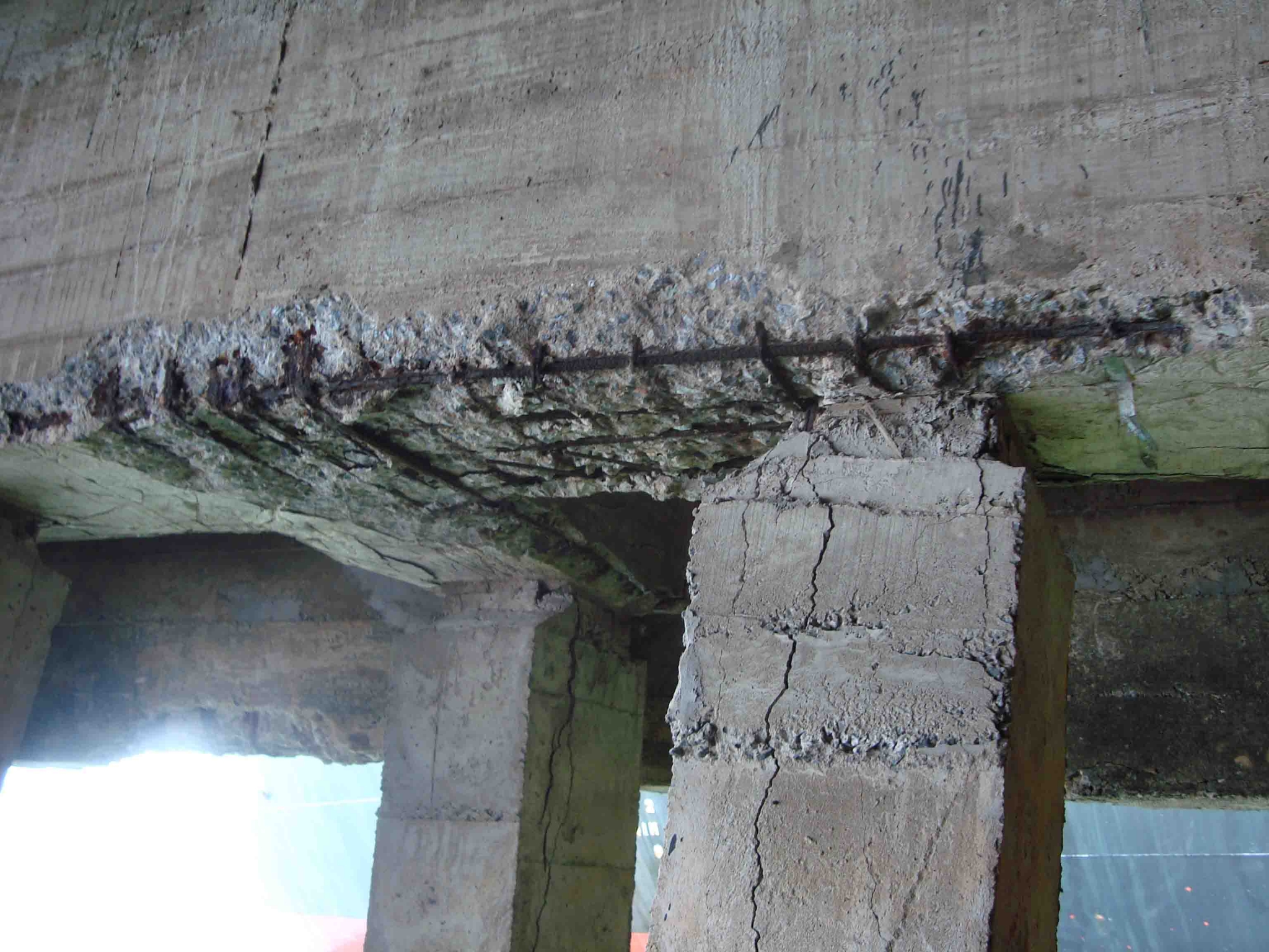Xử lý thép trong bê tông gỉ