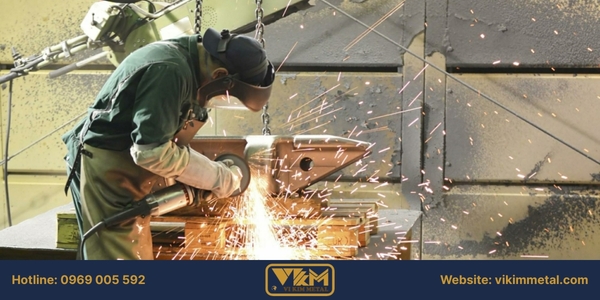 Xử lý bề mặt kim loại