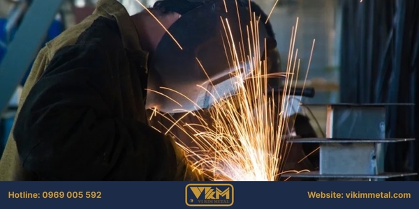 Xử lý bề mặt kim loại