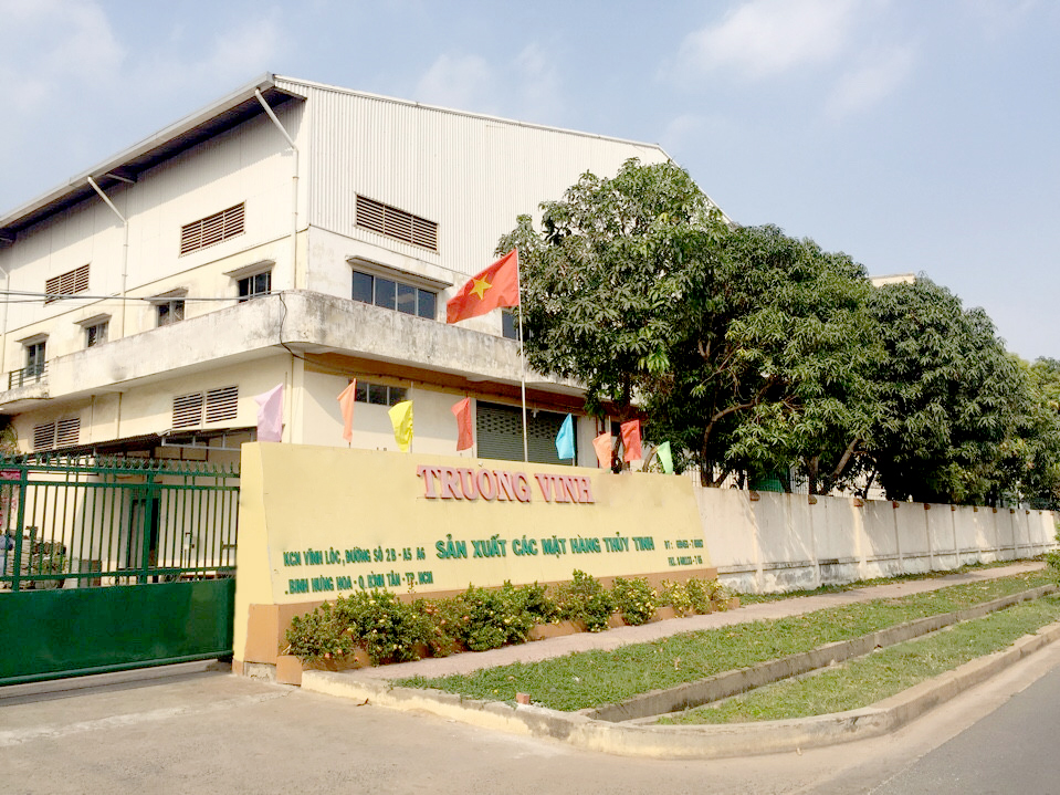 Nhà máy sản xuất thủy tinh Trường Vinh