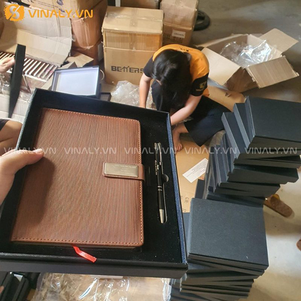 Xưởng đóng gói