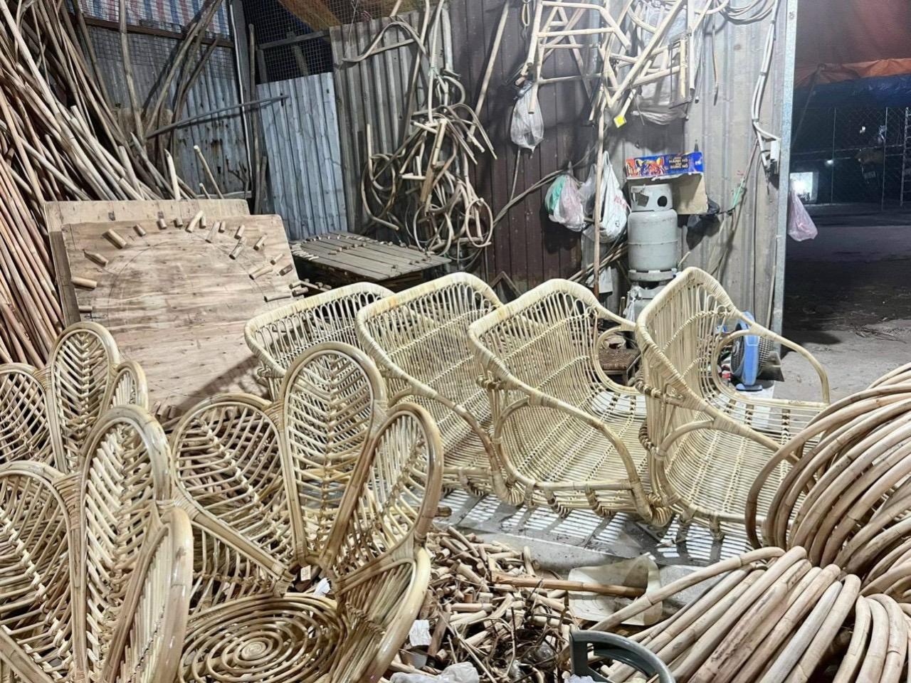 Xưởng mây tre