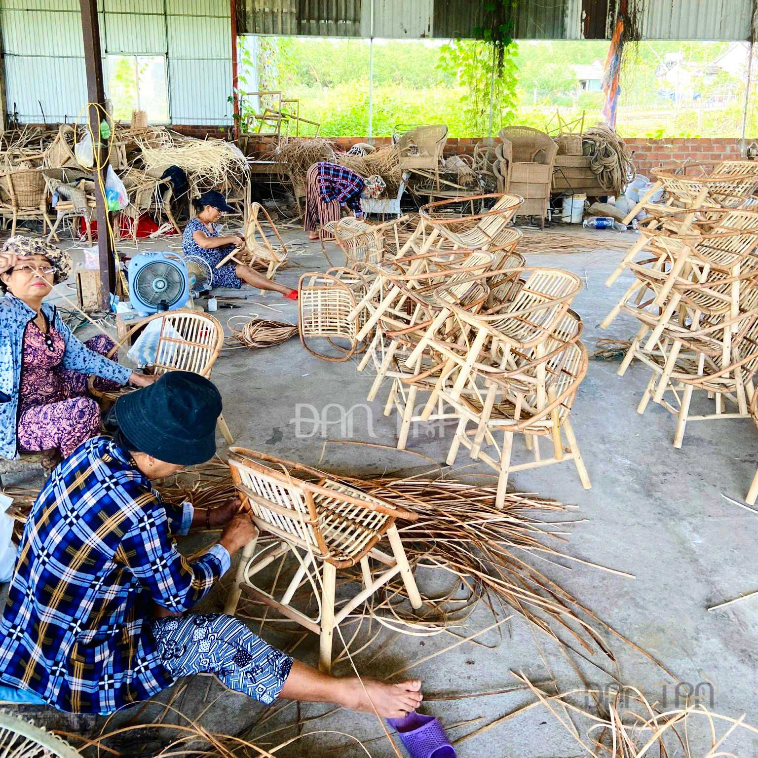 Xưởng sản xuất mây tre