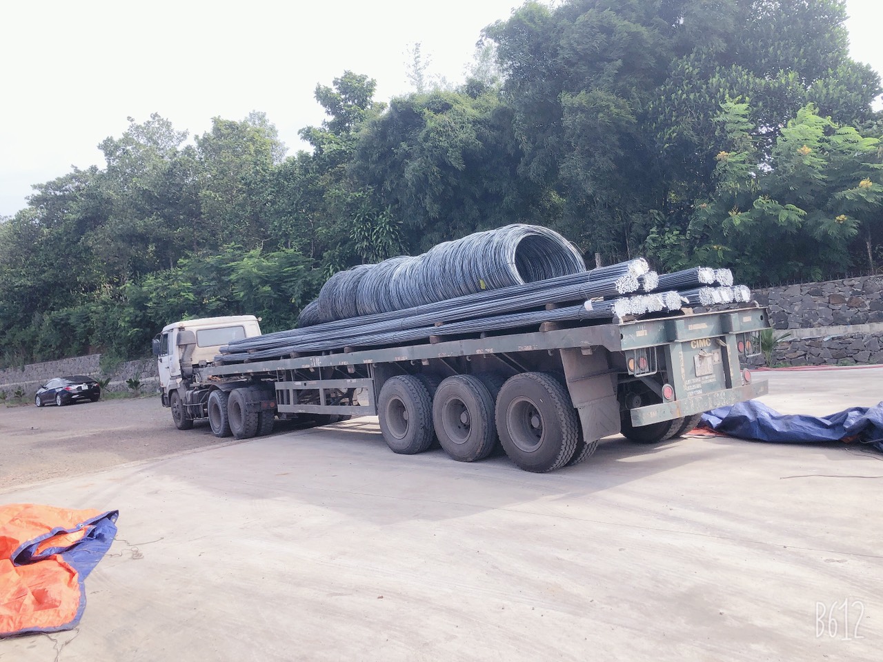 Xe container chở hàng