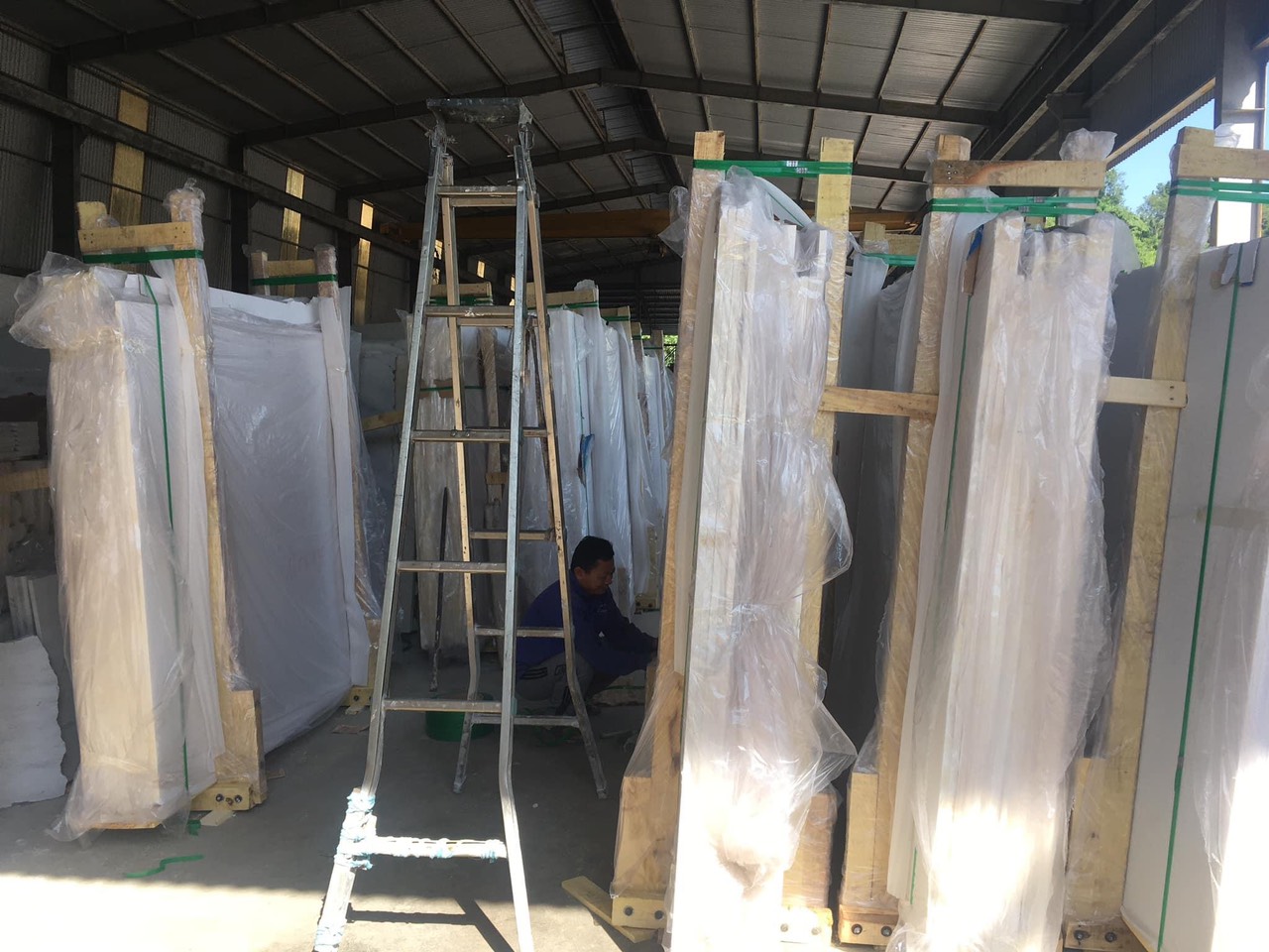 Đá Marble tấm khổ lớn