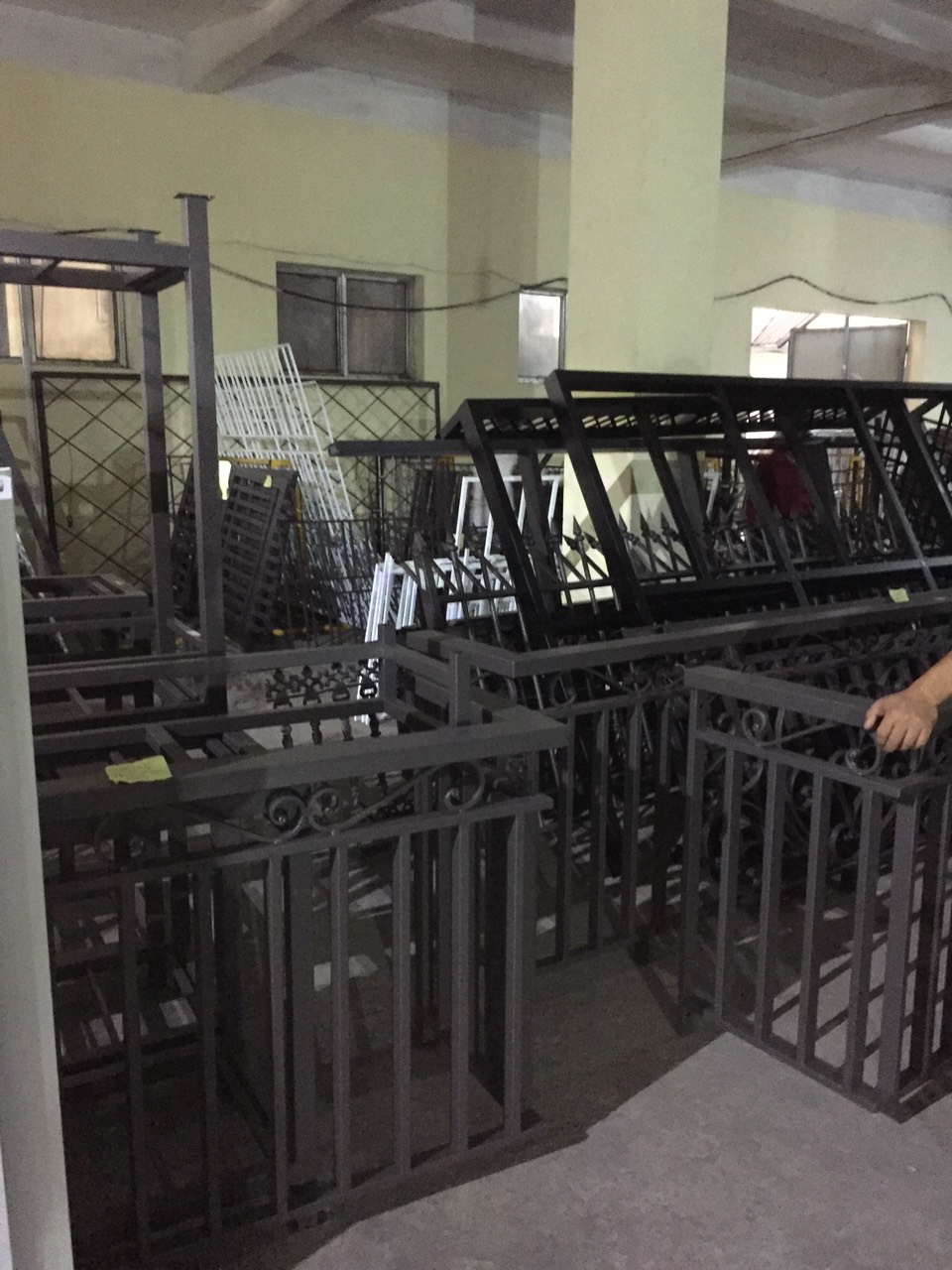 Sơn tĩnh điện hàng rào, lan can