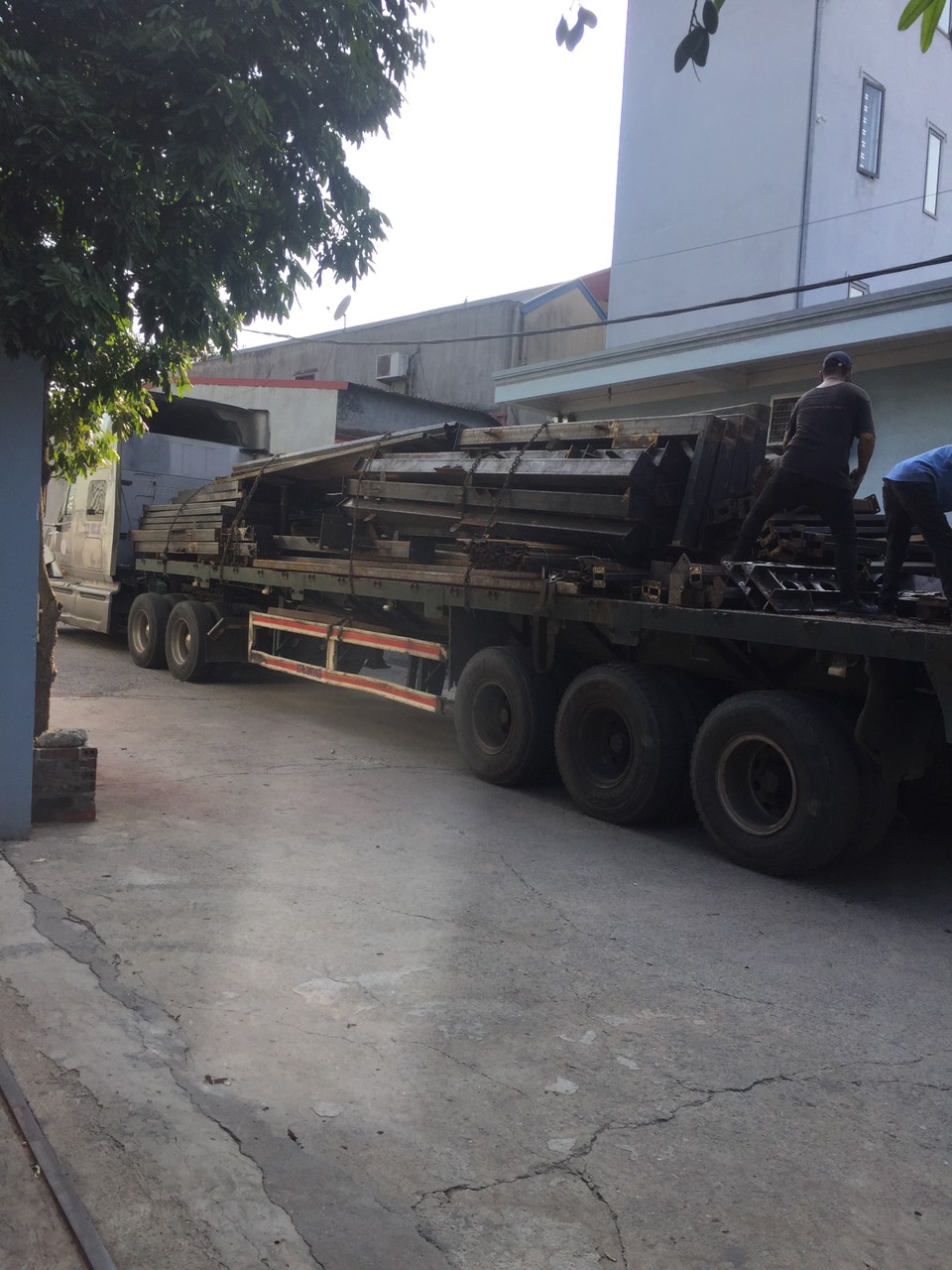 Xưởng sản xuất