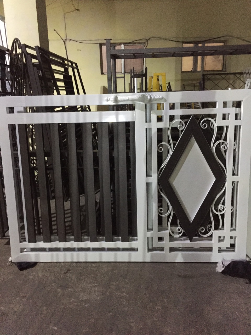 Sơn tĩnh điện hàng rào, lan can