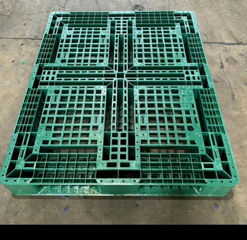 Pallet nhựa