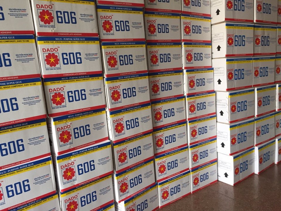 Keo dán đa năng 606