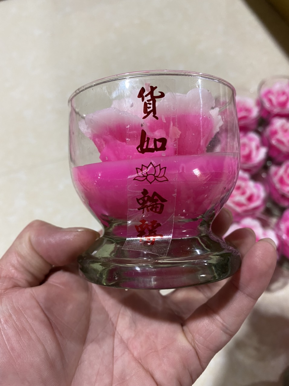 Nến thơm thờ cúng