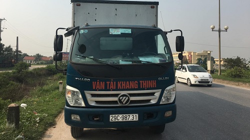 Vận chuyển hàng bằng xe tải