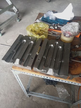Gia công chi tiết nhựa