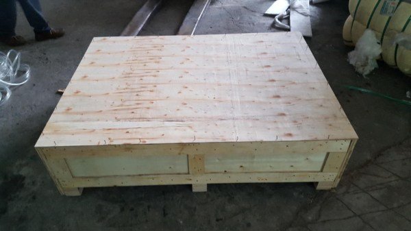 Kiện gỗ Tín Thành