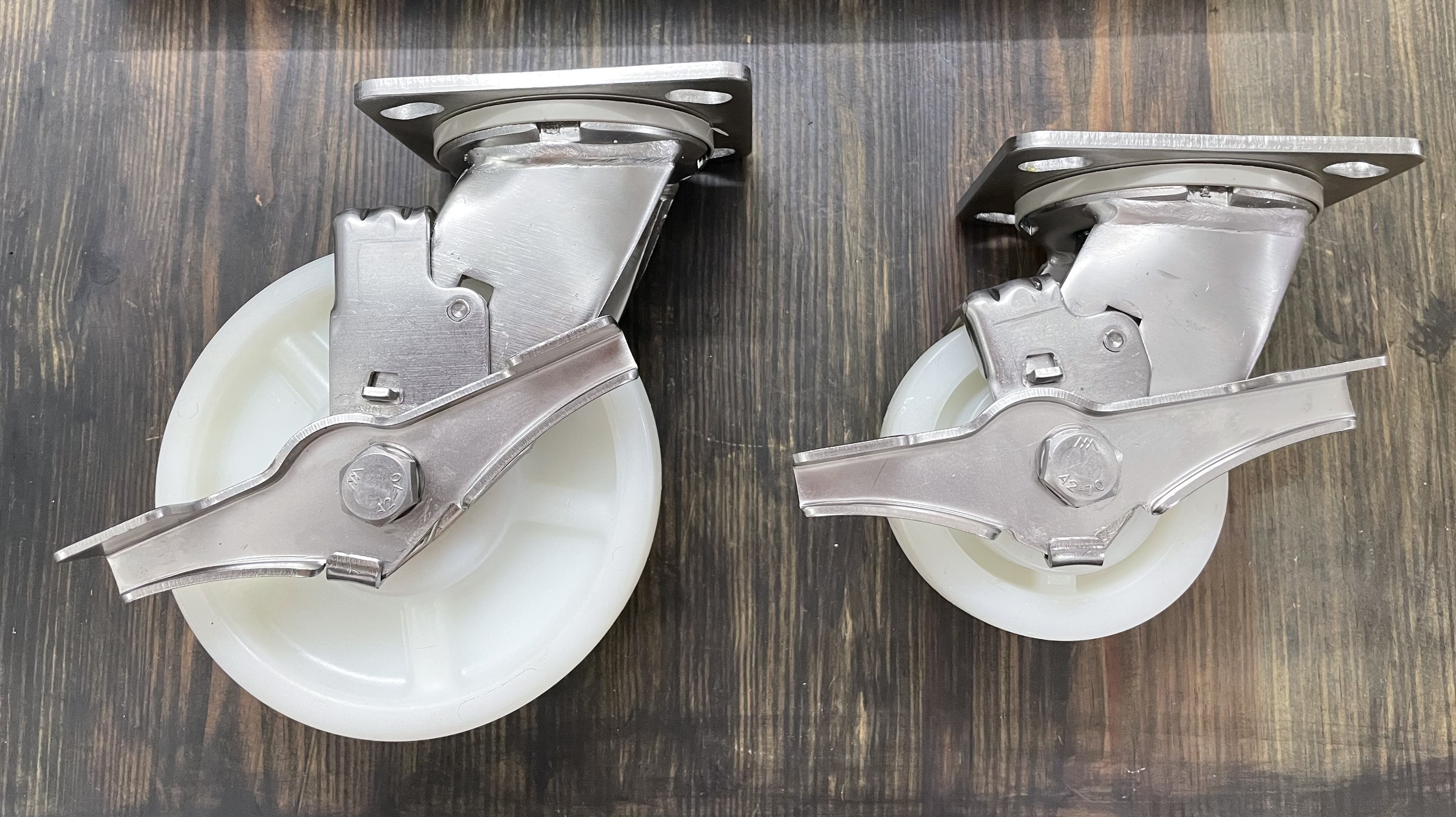 Bánh xe pa tải nặng