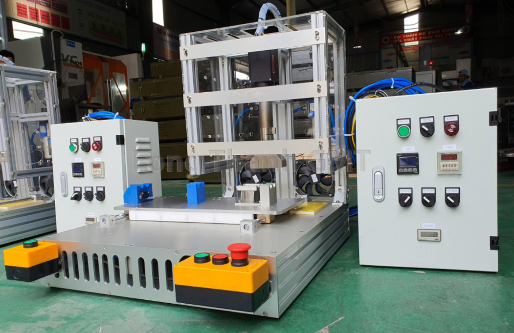 Gia công chế tạo máy