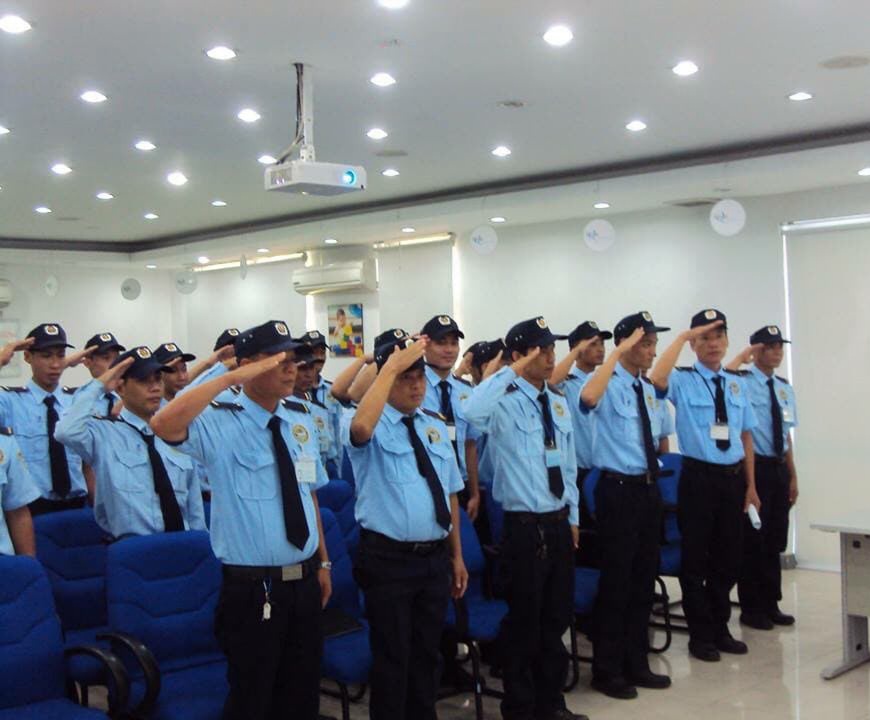 Đội ngũ nhân viên
