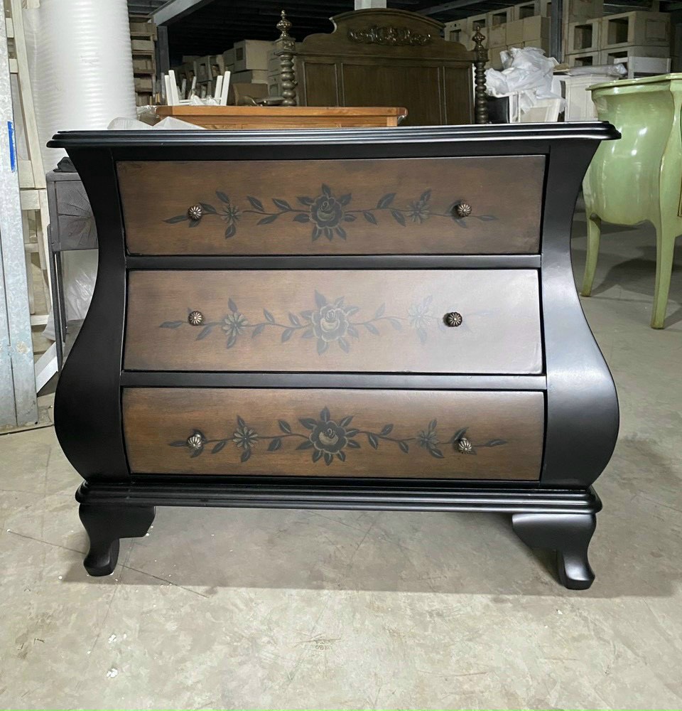 Tủ kệ trưng bày