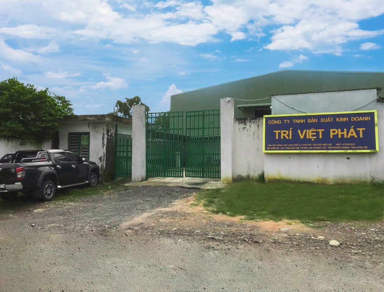hình ảnh nhà máy